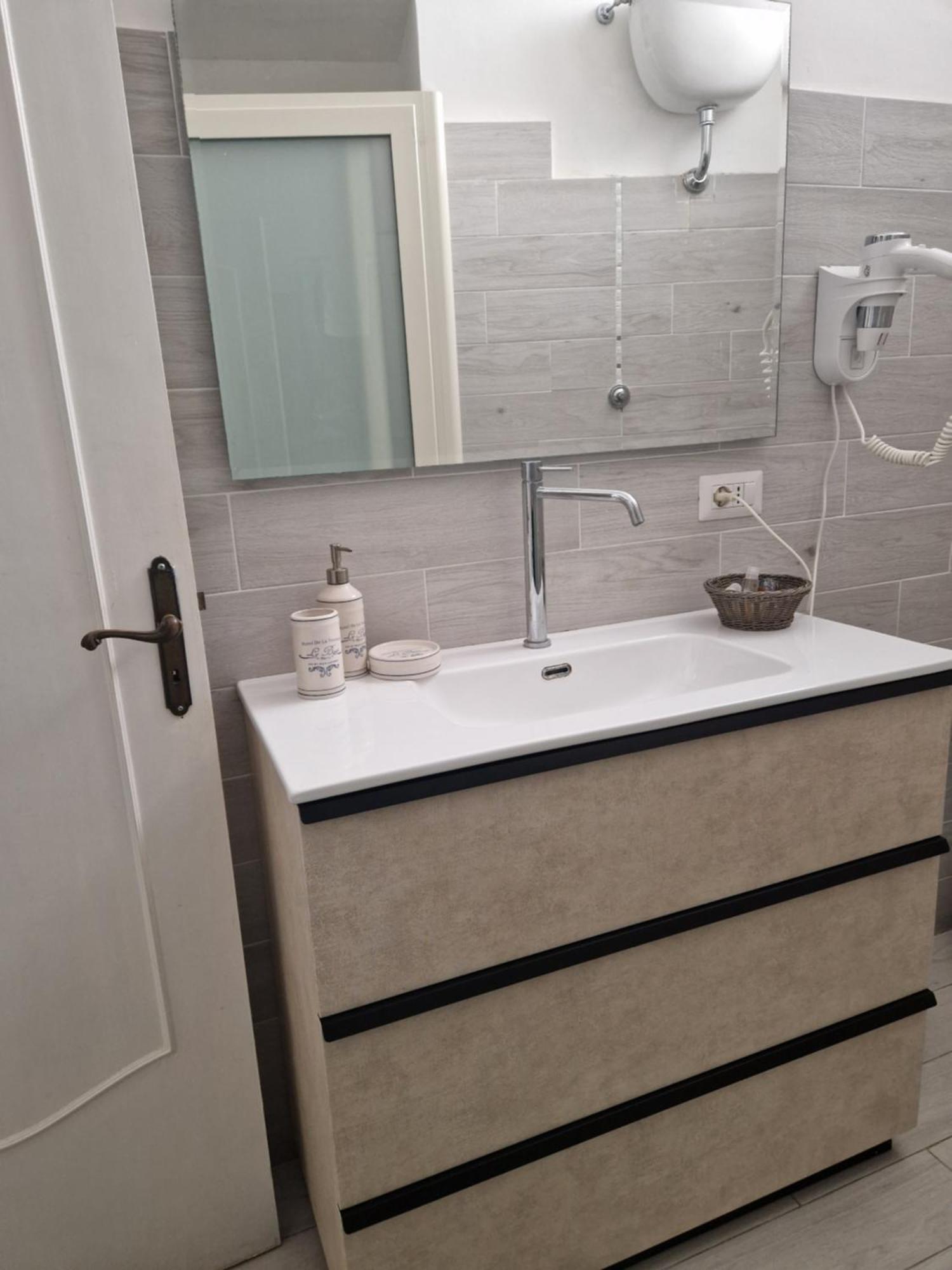 Affittacamere Cecco Rooms Ravello Ngoại thất bức ảnh